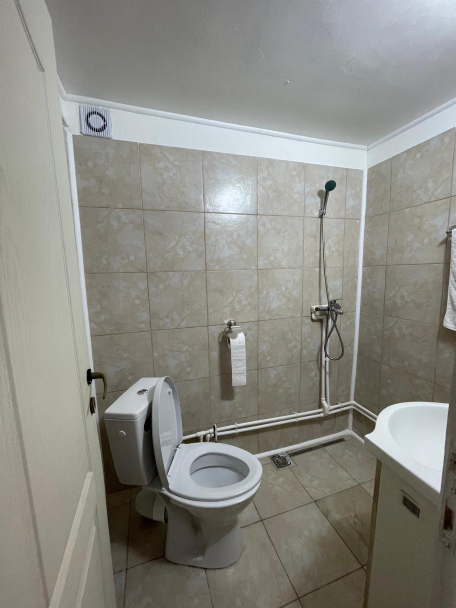 Hotel Constantinescu A. à Buşteni Extérieur photo